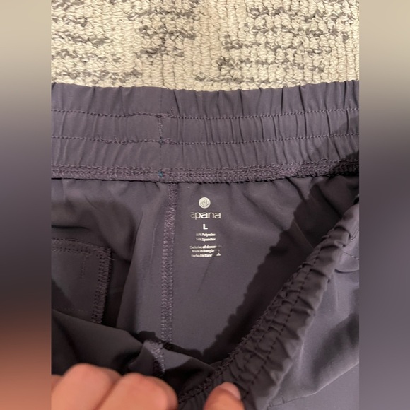 Apana Comfortable Lightweight Jogger - Picture 3 of 9